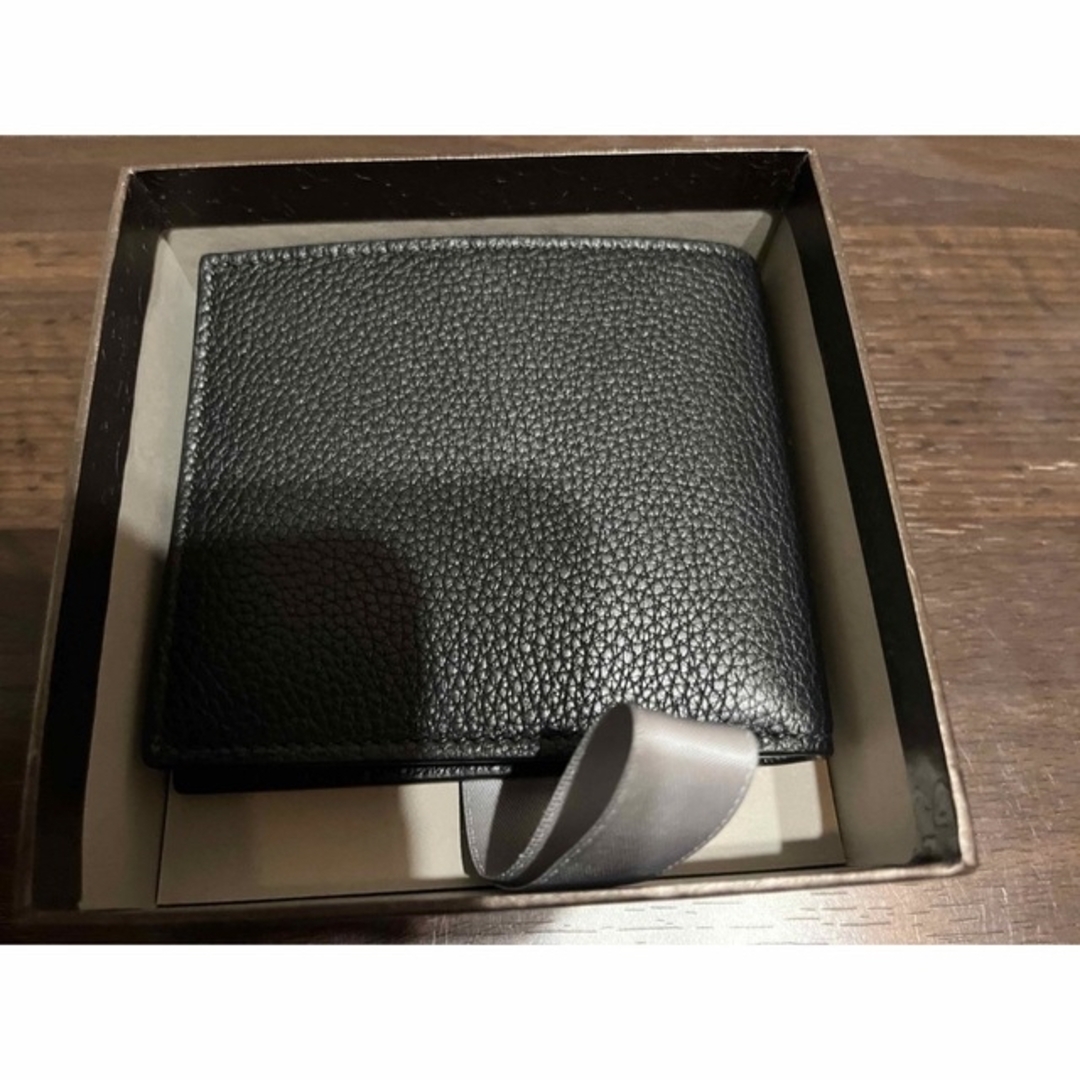 Gucci(グッチ)の【新品未使用】GUCCI 二つ折り財布 4963090G  メンズのファッション小物(折り財布)の商品写真