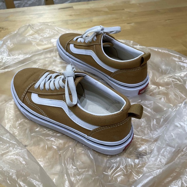 VANS(ヴァンズ)のバンズ　スニーカー キッズ/ベビー/マタニティのキッズ靴/シューズ(15cm~)(スニーカー)の商品写真