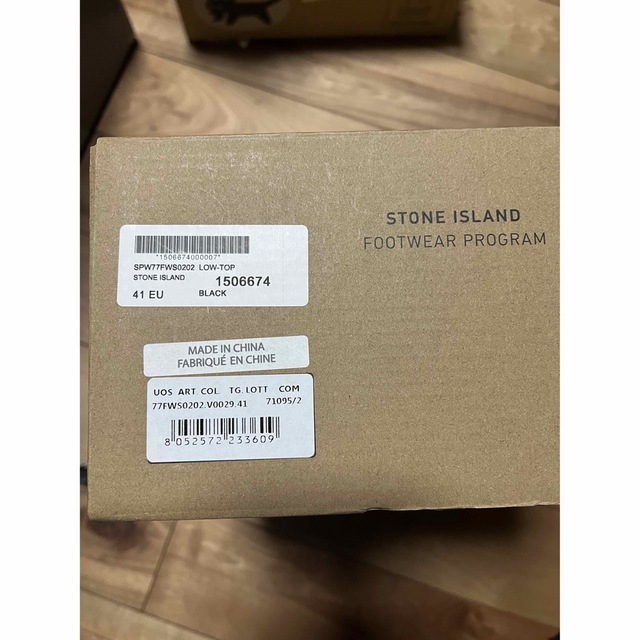 新品 23年最新 stone island スニーカー