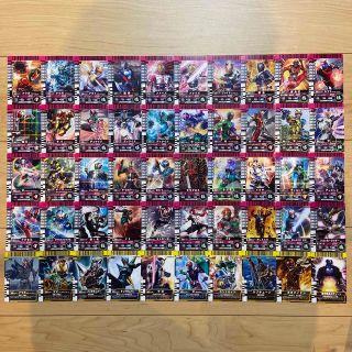 カメンライダーバトルガンバライド(仮面ライダーバトル ガンバライド)の美品☆ディケイドライバー対応☆ガンバライドカード50枚セット☆ディケイドベルト(特撮)