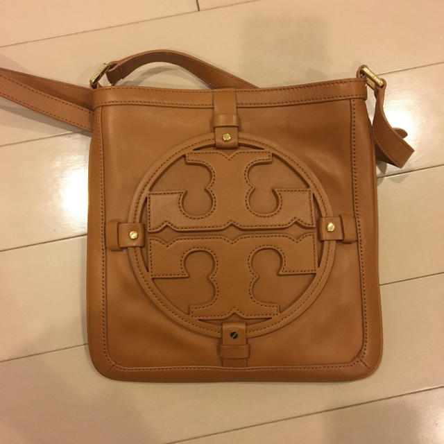 Tory Burch - 【未使用、美品、送料込み】トリーバーチ斜めがけバック ...