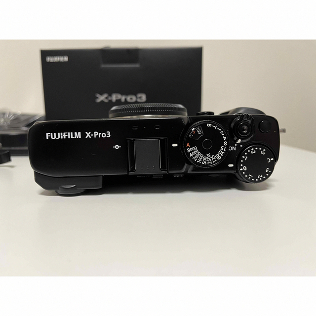 富士フイルム(フジフイルム)の富士フイルム X-Pro3 付属品多数 スマホ/家電/カメラのカメラ(ミラーレス一眼)の商品写真