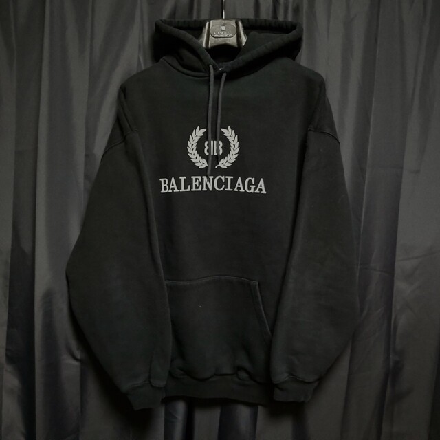 BALENCIAGA 19SS BBロゴフーディ