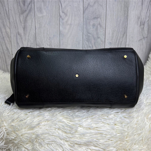 注目バッグ希少デザイン♡極美品♡保存袋付♡ヴィヴィアンウエストウッド レザー