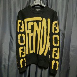 フェンディ(FENDI)の【最終値下げ】FENDI 20AW FZY111 ロゴニットセーター(ニット/セーター)