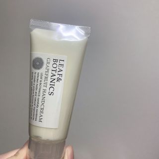 L&Bハンドクリーム　グレープフルーツ　65ml(ハンドクリーム)