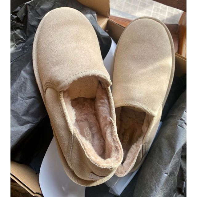 入手困難✨新品✨28⇒27相当✨綺麗めコーデ✨UGG✨KENTON✨ケントン