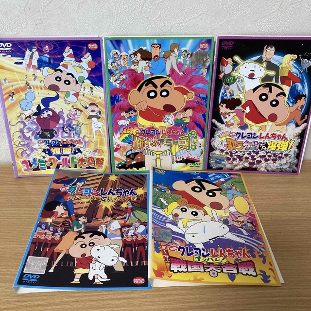 映画 クレヨンしんちゃん DVD 5本セット　　ユ | フリマアプリ ラクマ