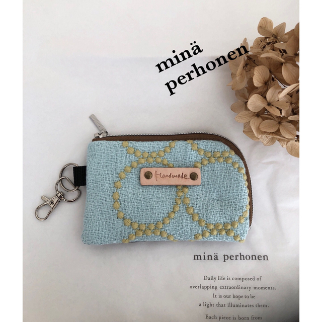 mina perhonen(ミナペルホネン)のミナペルホネンtambourine 使用コインケース＆カード入れハンドメイド レディースのファッション小物(コインケース)の商品写真