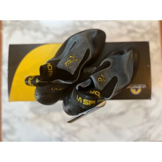 新品】2ページ目 - スポルティバの通販 200点以上 | LA SPORTIVAを買う