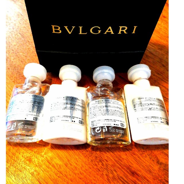 BVLGARI　オ・パフメオーデプラン　アメニティセット コスメ/美容のキット/セット(サンプル/トライアルキット)の商品写真