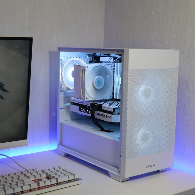 売れ筋ランキングも Ryzen5 5500 LANCOOL 白ゲーミングPC RTX3060