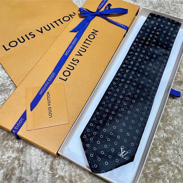 LOUIS VUITTON ルイヴィトン ネクタイ 送料無料　フォロー割あり