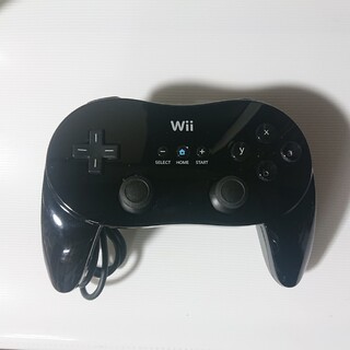 ウィー(Wii)のWiiクラシックコントローラーPRO ブラック クロ 任天堂 ニンテンドー純正(家庭用ゲーム機本体)