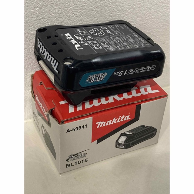 Makita - マキタ 10.8V バッテリー 1.5ah BL1015の通販 by mi｜マキタ ...
