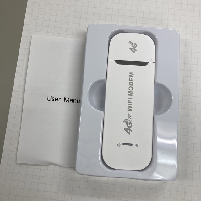 LTE4G(5G対応) USB MODEM with WiFi HotSpot スマホ/家電/カメラのスマートフォン/携帯電話(その他)の商品写真