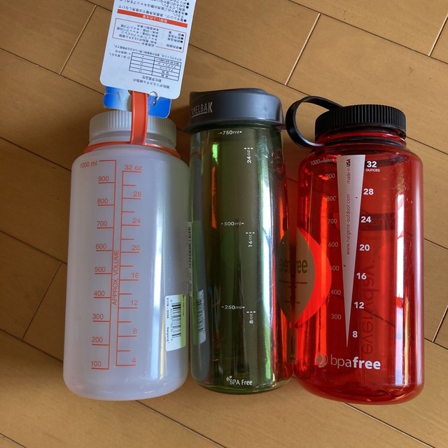 Nalgene(ナルゲン)のボトル3本　ナルゲン　キャメルバック スポーツ/アウトドアのスポーツ/アウトドア その他(その他)の商品写真