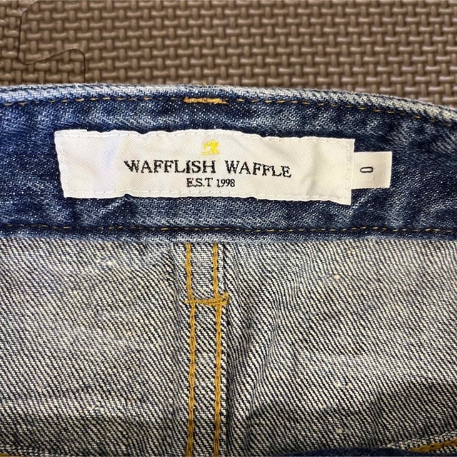 Wafflish Waffle(ワッフリッシュワッフル)のWAFFLISH WAFFLE ジーンズ スカート レディースのスカート(ひざ丈スカート)の商品写真