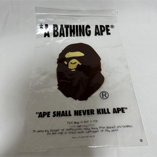 A BATHING APE(アベイシングエイプ)の[即完売] BAPEコラボ ベースボールキャップ ブラック  メンズの帽子(キャップ)の商品写真