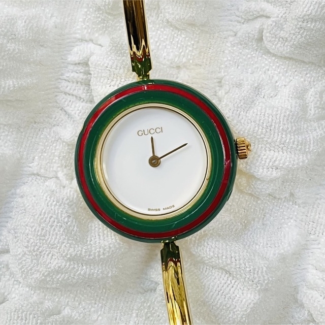 ✨稼働✨ GUCCI 11/12.2 チェンジベゼル 白 Sサイズ ケース付き 50%OFF