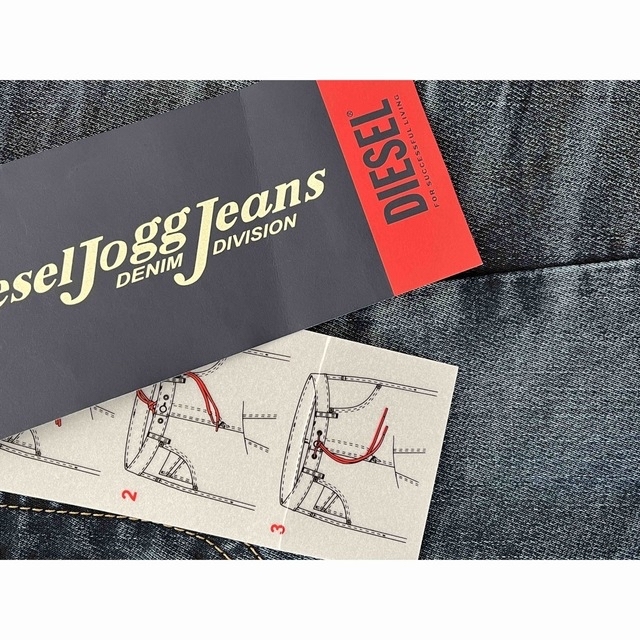 DIESEL(ディーゼル)の新品ディーゼル　DIESEL ジョグジーンズ KROOLEY 069TX W30 メンズのパンツ(デニム/ジーンズ)の商品写真