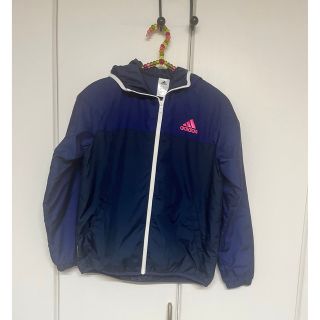 アディダス(adidas)の新品・未使用！送料込！アディダス！手洗い可　薄手中綿　ジャンパー　サイズ　S(ナイロンジャケット)