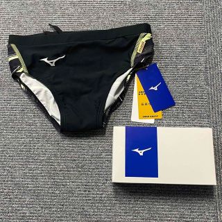 ミズノ(MIZUNO)の新品　箱とタグ付き　競泳水着　ミズノ　エクサースーツ　Mサイズ(水着)