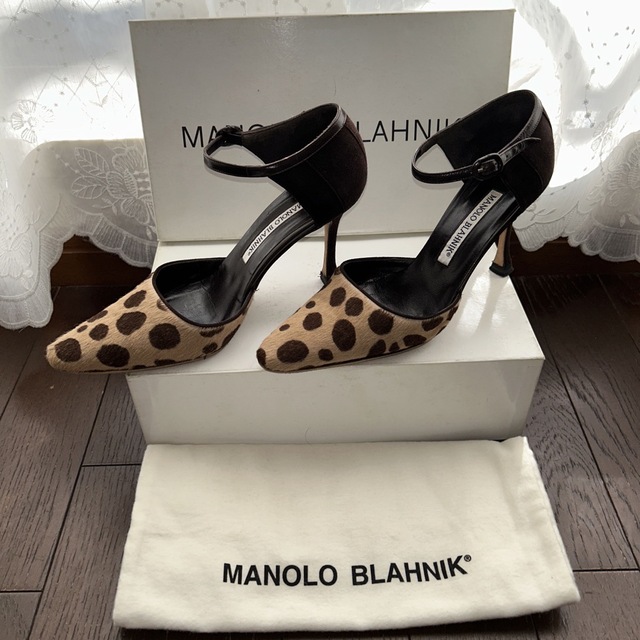 MANOLO BLAHNIK(マノロブラニク)のMANOLO BLAHNIKマノロブラニク35 レディースの靴/シューズ(ハイヒール/パンプス)の商品写真