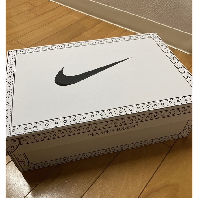 ホワイト状態NIKE×ピースマイナスワン　26.5