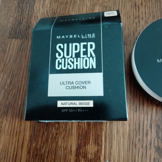 MAYBELLINE(メイベリン)のMAYBELLINE SUPERCUSHION ファンデーション　オマケ付 コスメ/美容のベースメイク/化粧品(ファンデーション)の商品写真