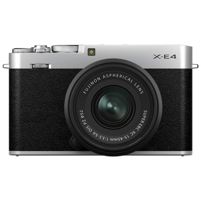 2022セール 富士フイルム シルバー新品未使用 X-E4 富士フイルム - コンパクトデジタルカメラ