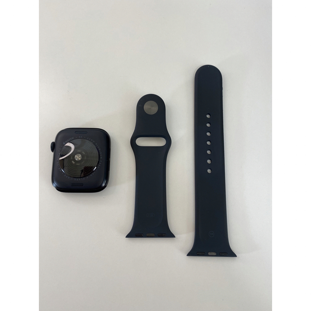 Apple(アップル)のApple Watch SE 第2世代 GPSモデル 44mm MNK03J/A スマホ/家電/カメラのスマートフォン/携帯電話(その他)の商品写真