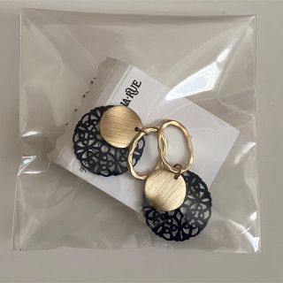 シューラルー(SHOO・LA・RUE)のシューラルー ピアス(ピアス)