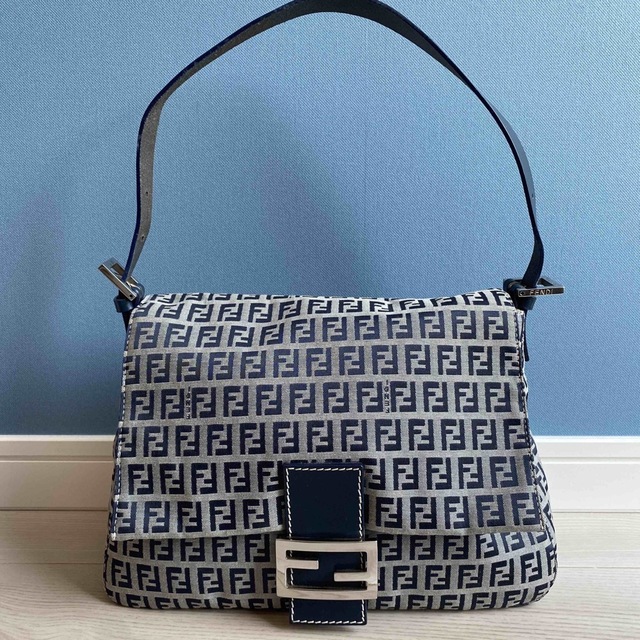 本格派ま! FENDI - 極美品 ☆フェンディ☆ ズッカ柄 ズッキーノ