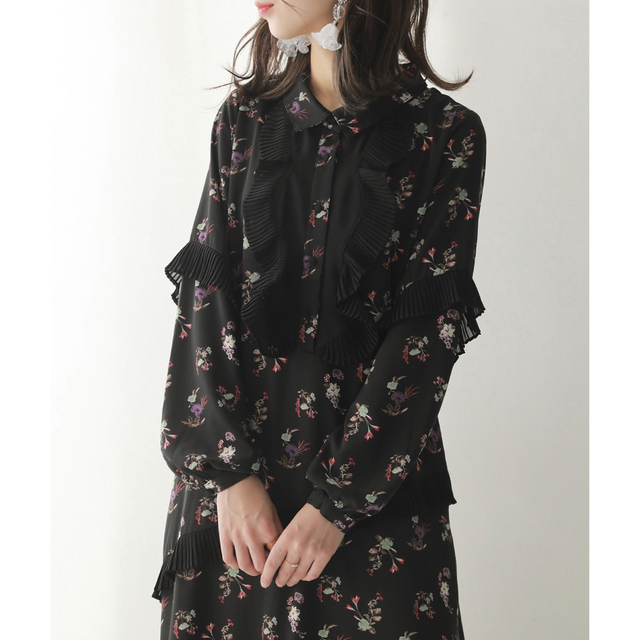 somari ソマリ ラッフルプリーツ花柄ワンピース M ヴィンテージ風 古着