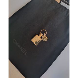 シャネル(CHANEL)のCHANEL　ノベルティ袋つき　未使用(ノベルティグッズ)