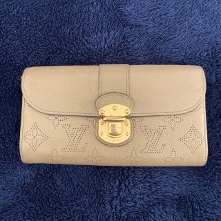 ルイヴィトン(LOUIS VUITTON)のルイヴィトン　マヒナ　長財布　M58134 イリス (財布)