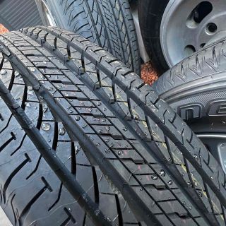 ジムニーXC jb64純正タイヤ ブリジストン デュラー 175/80R16