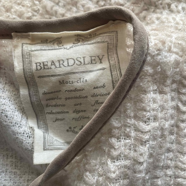 BEARDSLEY(ビアズリー)のBEARDSLEY ニット レディースのトップス(ニット/セーター)の商品写真