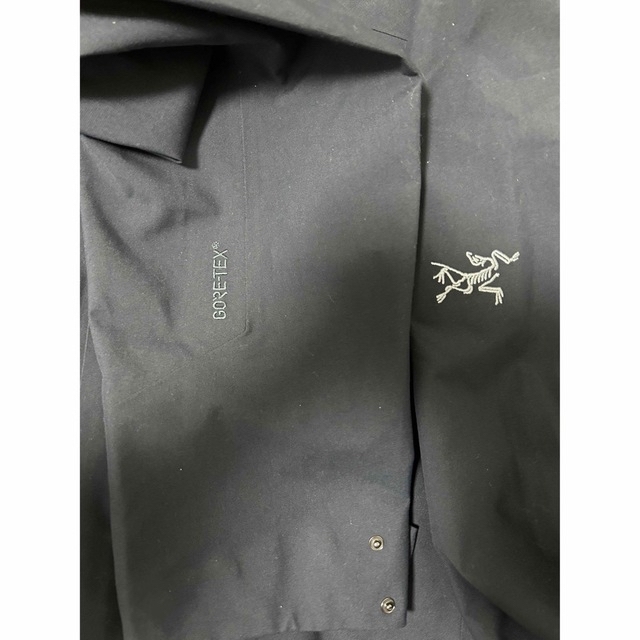 ARC'TERYX(アークテリクス)のARC'TERYX –GORE-TEX Keppel Trench Coat  メンズのジャケット/アウター(トレンチコート)の商品写真