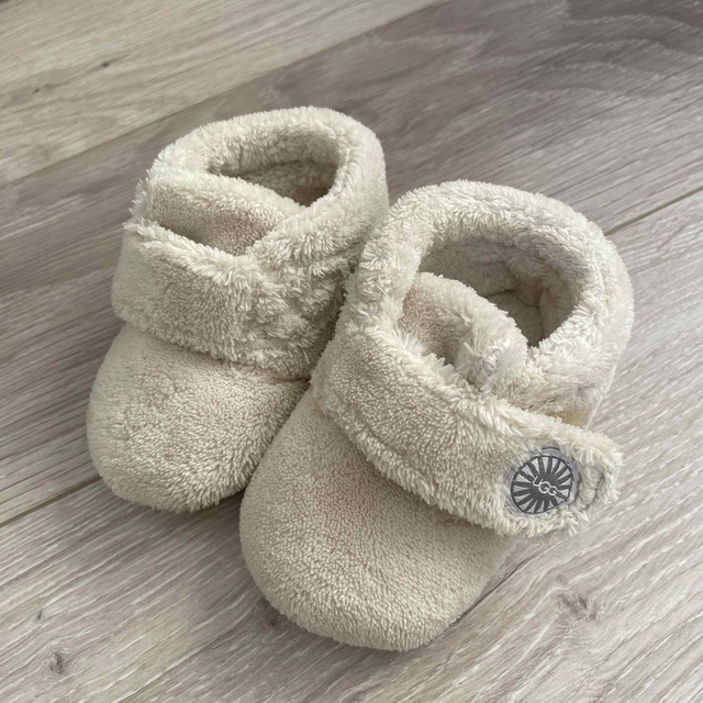 UGG(アグ)のUGG ベビールームシューズ　Sサイズ キッズ/ベビー/マタニティのベビー靴/シューズ(~14cm)(その他)の商品写真