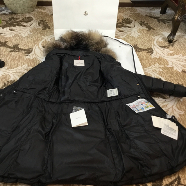 新品タグ付け☆  moncler   Hermine  サイズ0  ブラック 6