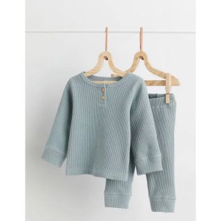 エイチアンドエム(H&M)の【H&M】ワッフル　セットアップ　新品　未使用(シルク姉さん様専用)(Tシャツ/カットソー)