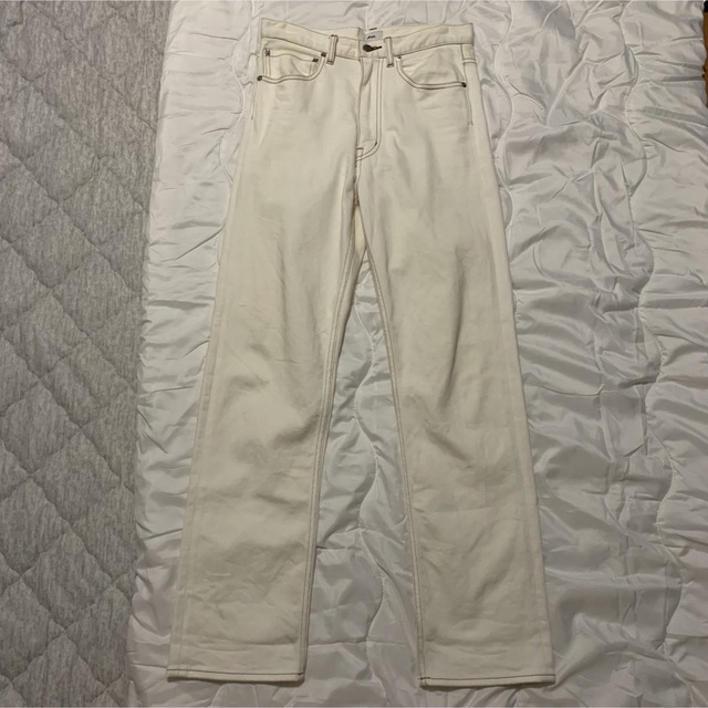 ALLEGE(アレッジ)のALLEGE white denim pants メンズのパンツ(デニム/ジーンズ)の商品写真