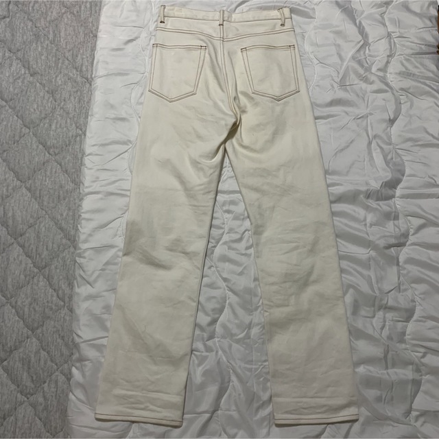 ALLEGE(アレッジ)のALLEGE white denim pants メンズのパンツ(デニム/ジーンズ)の商品写真