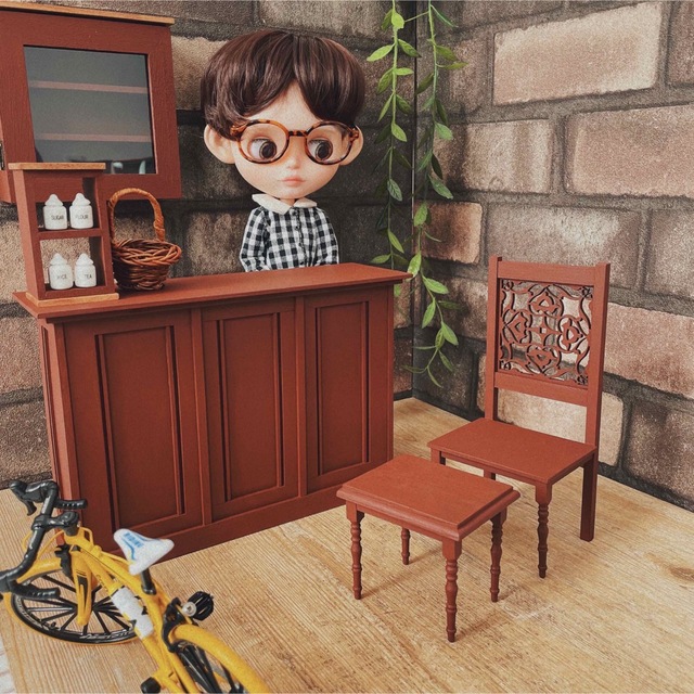 Dollhouse ドールハウス レンガ色の家具と壁紙のカフェ♪