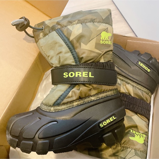 SOREL(ソレル)のソレル キッズ スノーブーツ キッズ/ベビー/マタニティのベビー靴/シューズ(~14cm)(ブーツ)の商品写真