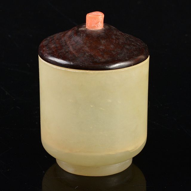 中国 玉石白玉彫刻 煎茶碗 赤珊瑚摘唐木蓋 M R5351