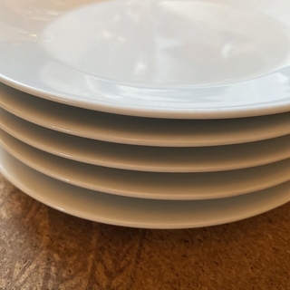 イケア(IKEA)のIKEA 白いお皿 5枚セット(食器)