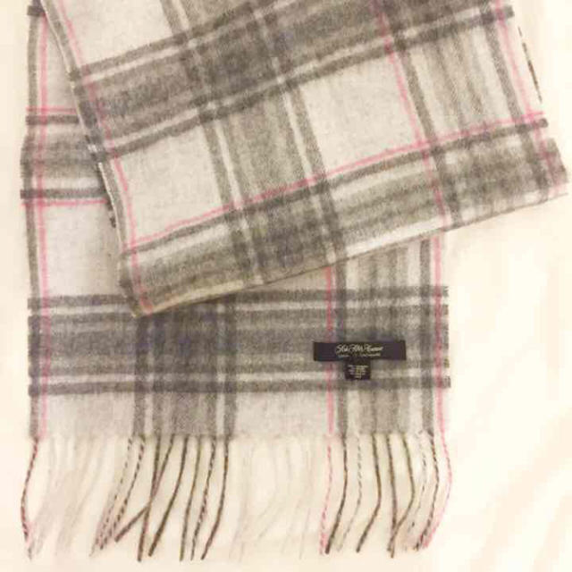 BURBERRY(バーバリー)の新品！Saks Fifth Avenue♡カシミア100%マフラー レディースのファッション小物(マフラー/ショール)の商品写真